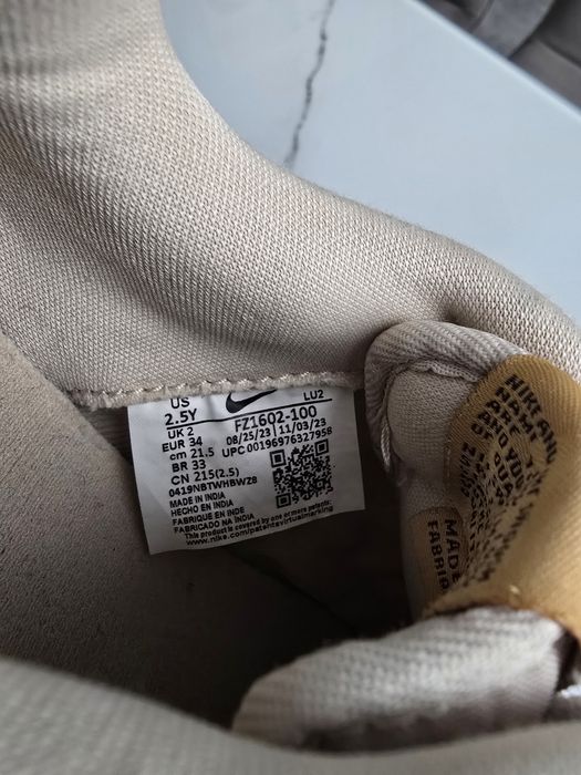 Кросівки Nike на дівчинку 34р