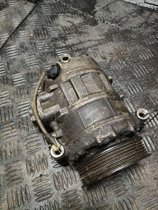 Sprężarka klimatyzacji BMW E90 E91 E82 E87 E88 N52 N51