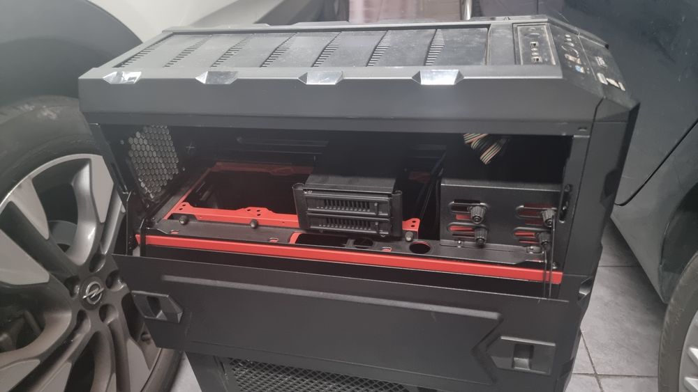 Caixa Full Tower Dual System CFI A112864738736847489121