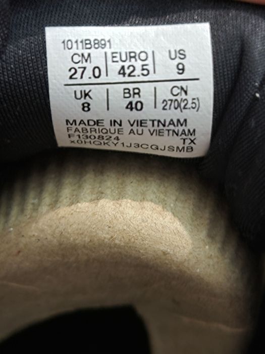 Оригінал 100% чоловічі кросівки asics GlideRide Max  eur 42.5