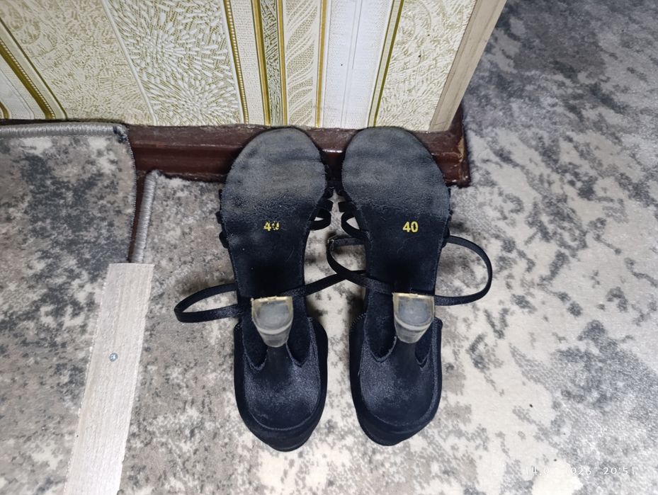 Туфлі стандарт, латина