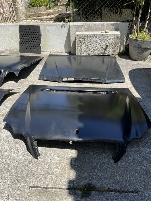 Capot mercedes guarda lamas