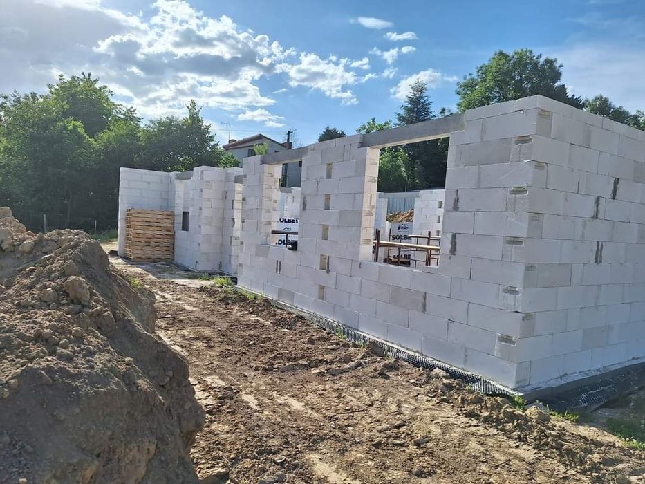 Murarz, budowa domów