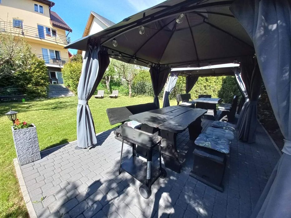 Mikołajki. Wolne pokoje z łazienkami.