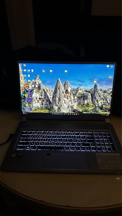 MSI P75 Creator 9SE – 32GB RAM / 1TB SSD