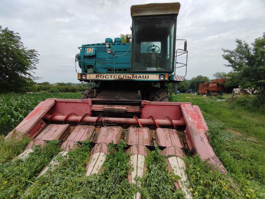 Комбайн Дон-1500