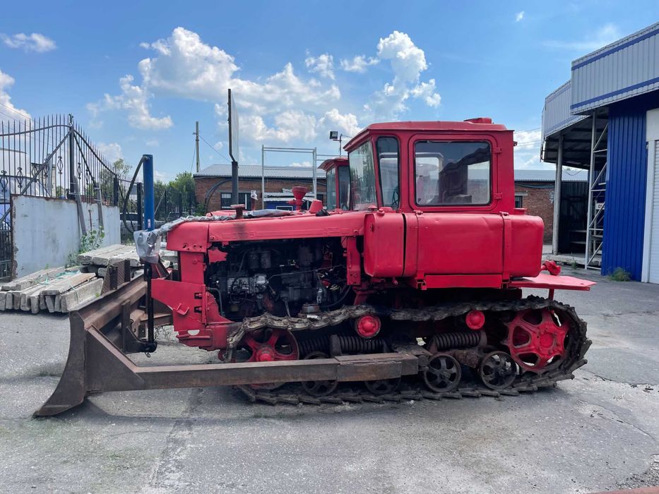 Продам Трактор Бульдозер ДТ-75