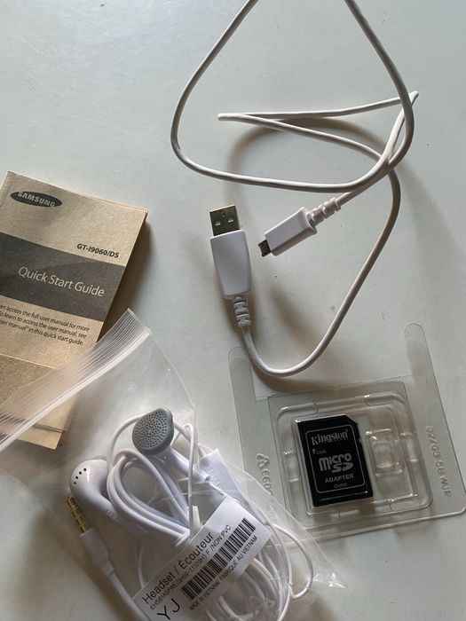 Samsung galaxy grand neo z opakowniem ładowarka instrukcją słuchawkami