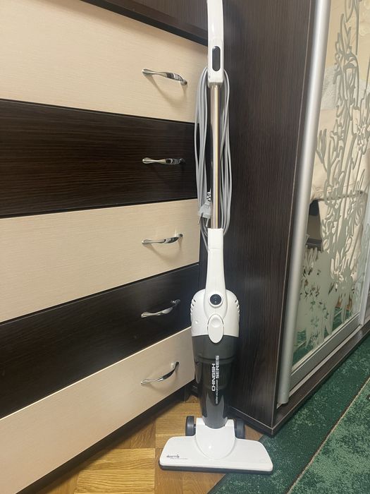 Пилосос ручний дротовий