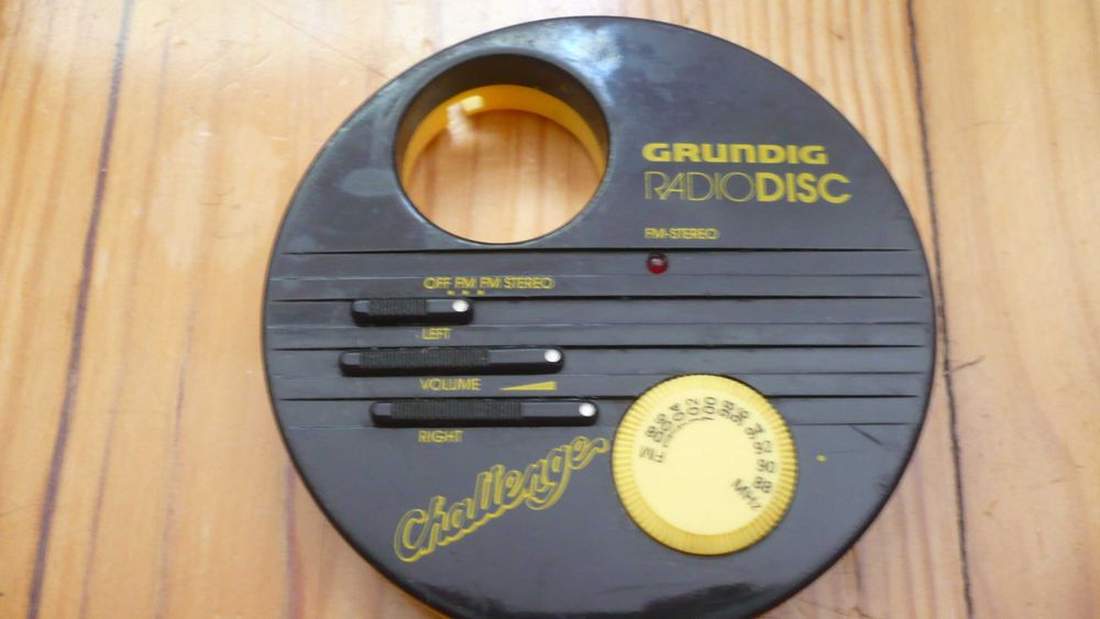 GRUNDIG Radio Disc - Anos 80