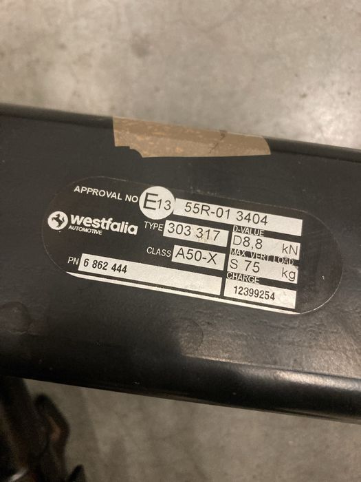 Hak bmw 1 f20 hak holowniczy