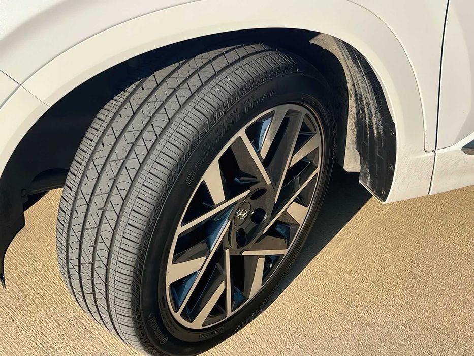 Hyundai Santa Fe Calligraphy      2023