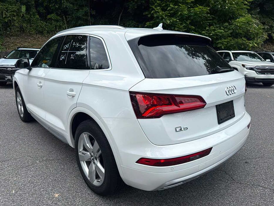 Audi Q5 2.0T      2018
