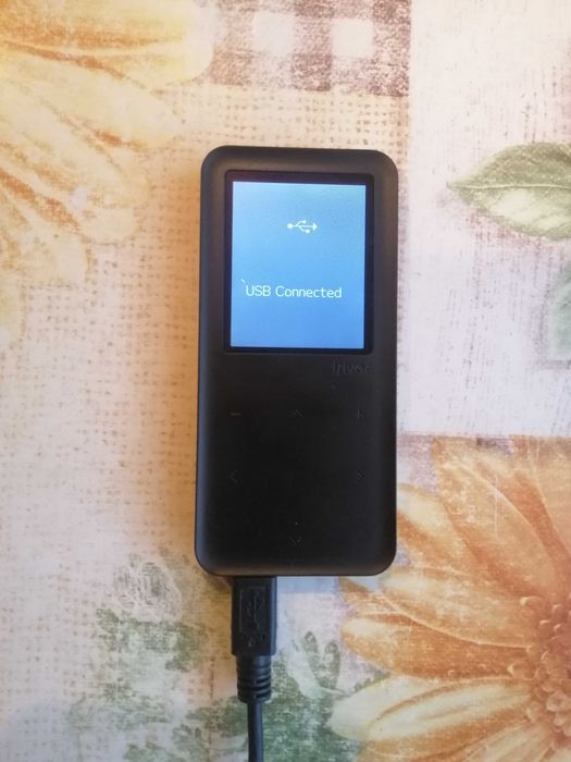 iRiver E30 iRiver E153