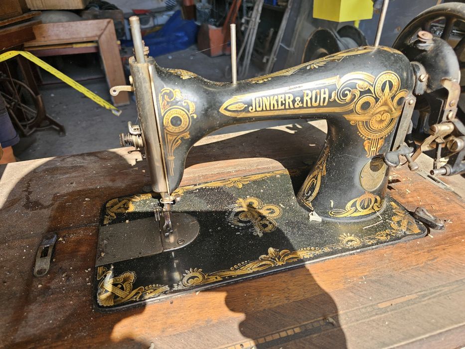 Máquinas costura antigas