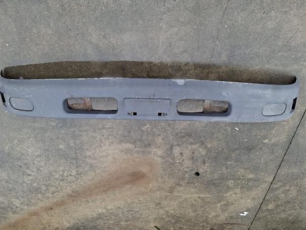 Pára-choques frente MITSUBISHI Canter (FB7, FB8, FE7, FE8) VII