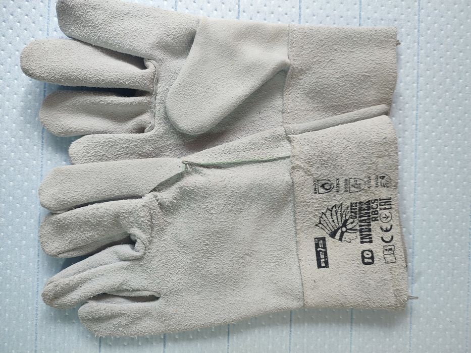 Перчатки сварщика