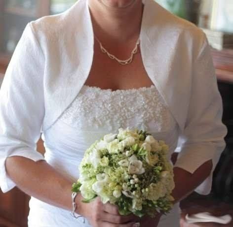 suknia ślubna                   .