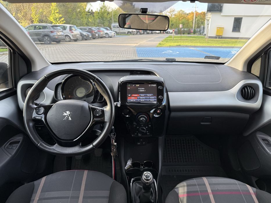 Peugeot 108 1.0 2015r