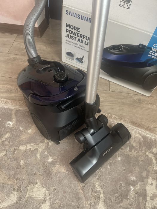 Пилосос самсунг новий