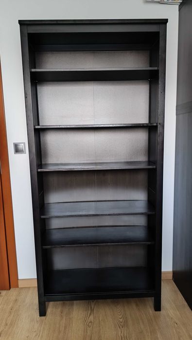 Regał Hemnes Ikea, czarny brąz, 6 półek