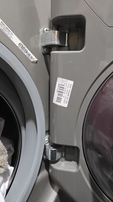 Máquina de Lavar Roupa - Ariston Hotpoint 9Kg