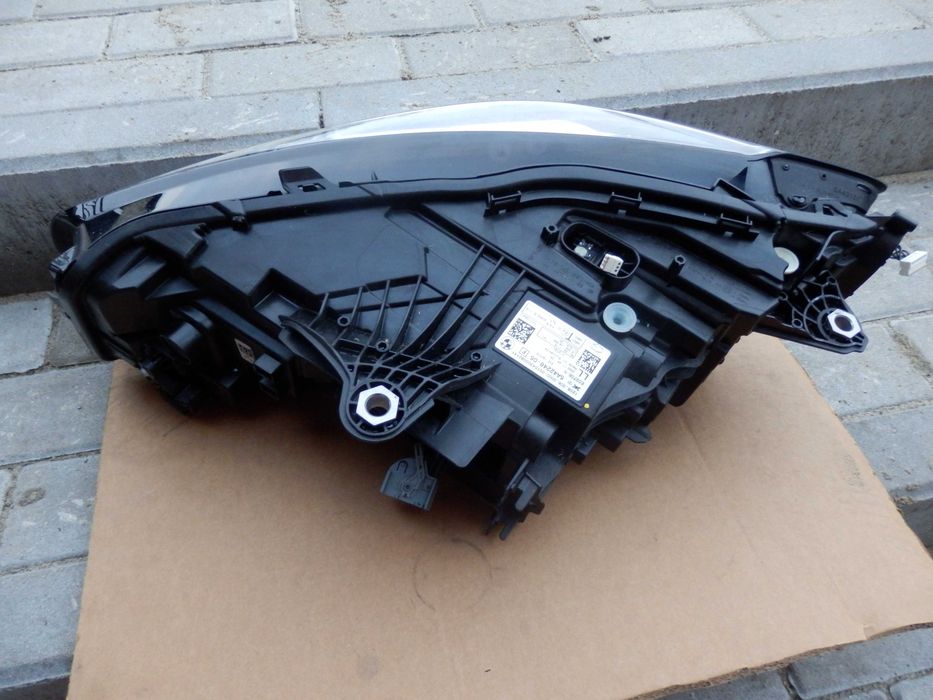 BMW 2 U06 Lampa Prawa Przód Full Led Active Tourer 21-