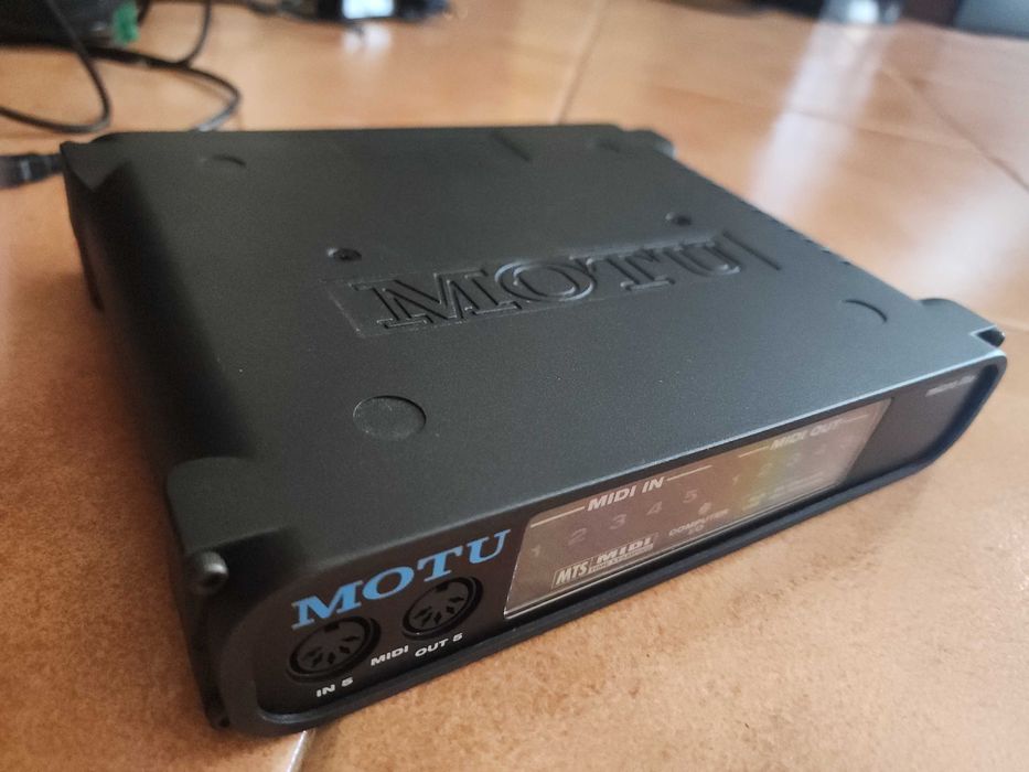 MIDI USB MOTU Micro Lite (como novo)