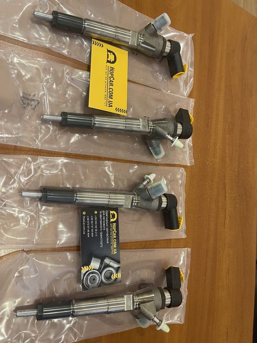 166006212R, H8201100113  форсунка Renault  Нові. Оригінал 1.5 dcі