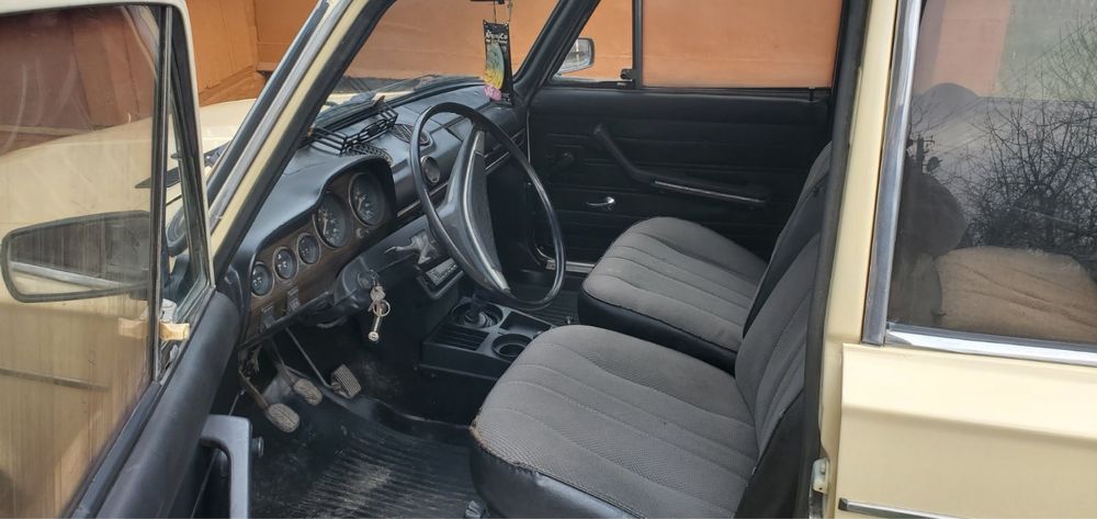 ВАЗ 2106 1990 року