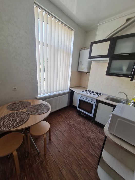 ЦЕНТР 1-кім квартира. вул Чорновола + Звітні документи