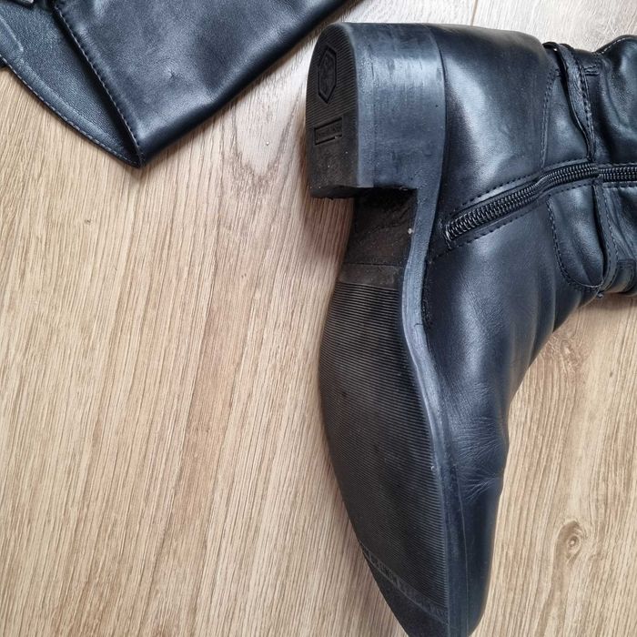 Botas Pretas Pele Vannel