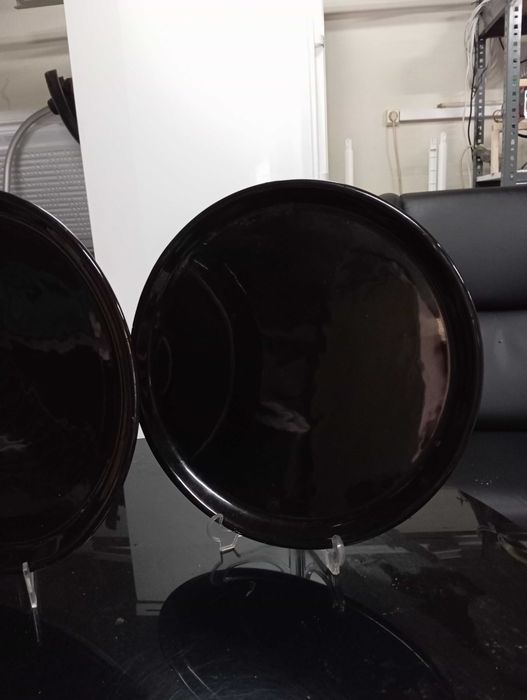 2 Large Ceramic Plates427809183986493442