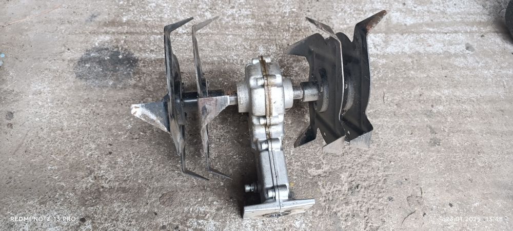 Культиватор на бензотример(мотокоса)