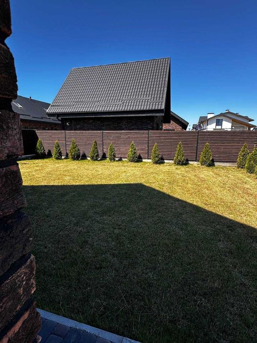 Продаж Окремий будинок 4 сотки , 120 м2 , Єоселя, Баварська кладка