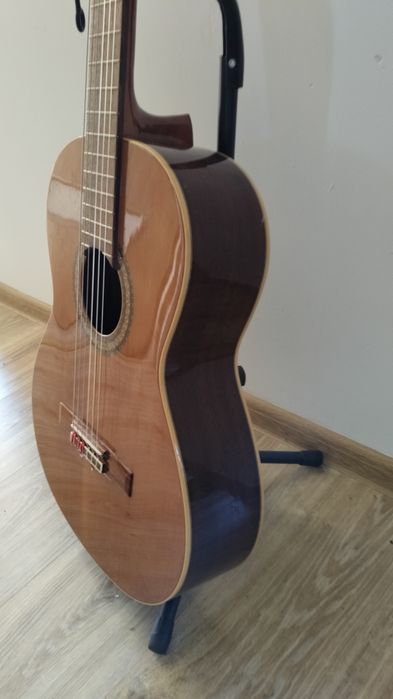 Gitara klasyczna Alhambra 2c + pokrowiec i stojak