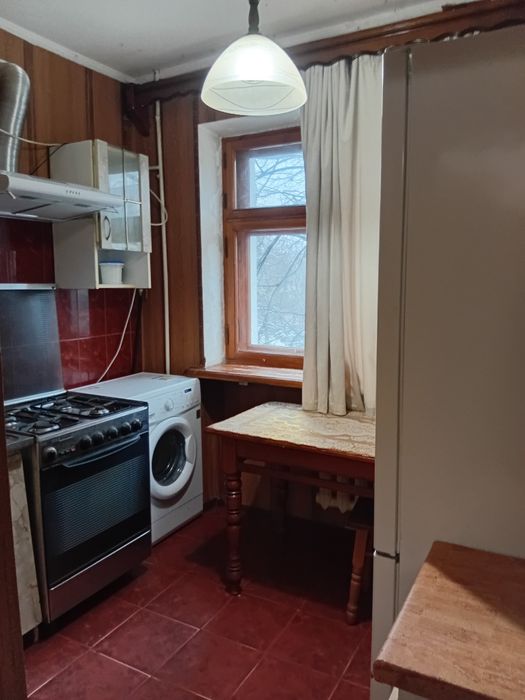 Сдам 2 комнатную квартиру  Среднефонтанская /ЗАГС