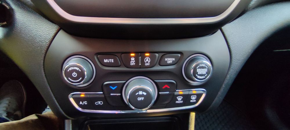 Jeep Cherokee 2022 VIN 1C4PJMCX8ND531698 фото оголошення 10 з 24