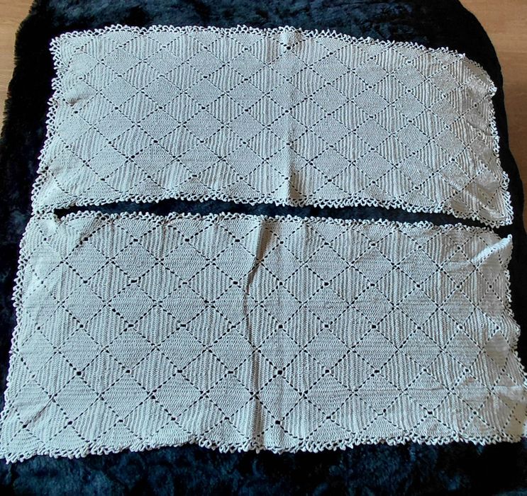 Conjunto de 3 naperons em renda