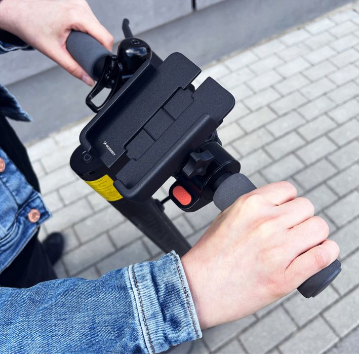 Aluminiowy uchwyt na telefon do roweru Wozinsky