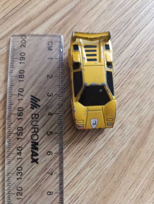 Автомобіль Matchbox