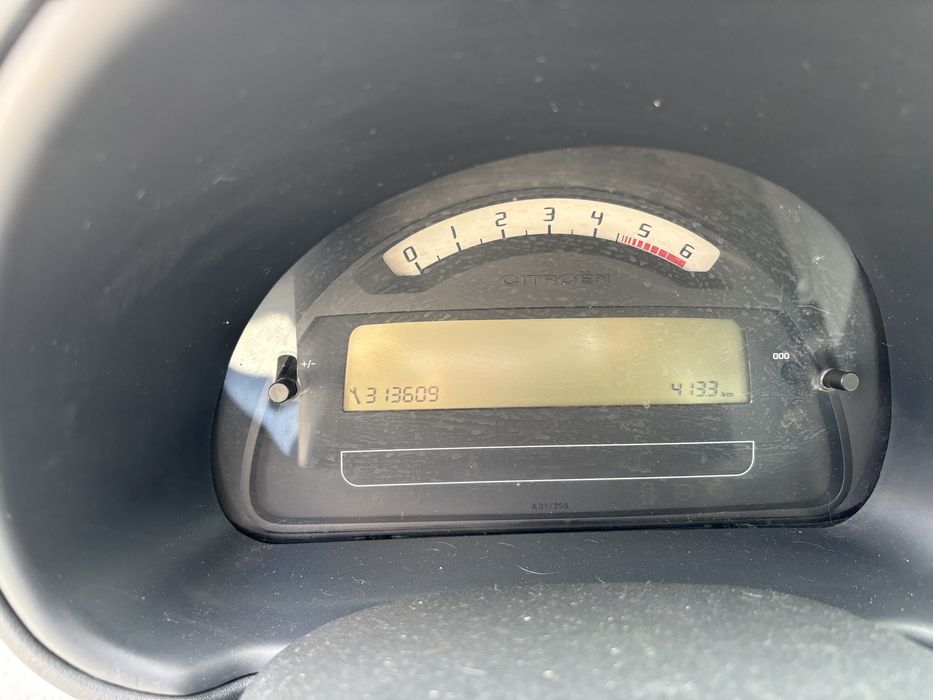 Citroen C3 preto usado 2008