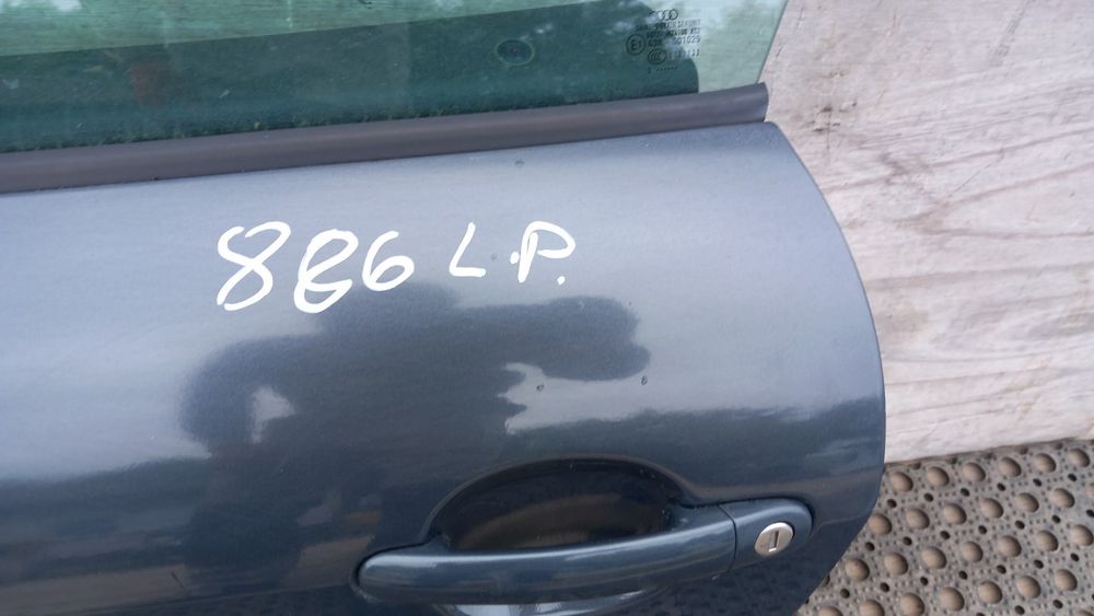 Audi Tt 8N   Drzwi Przód Lewy Lz7J