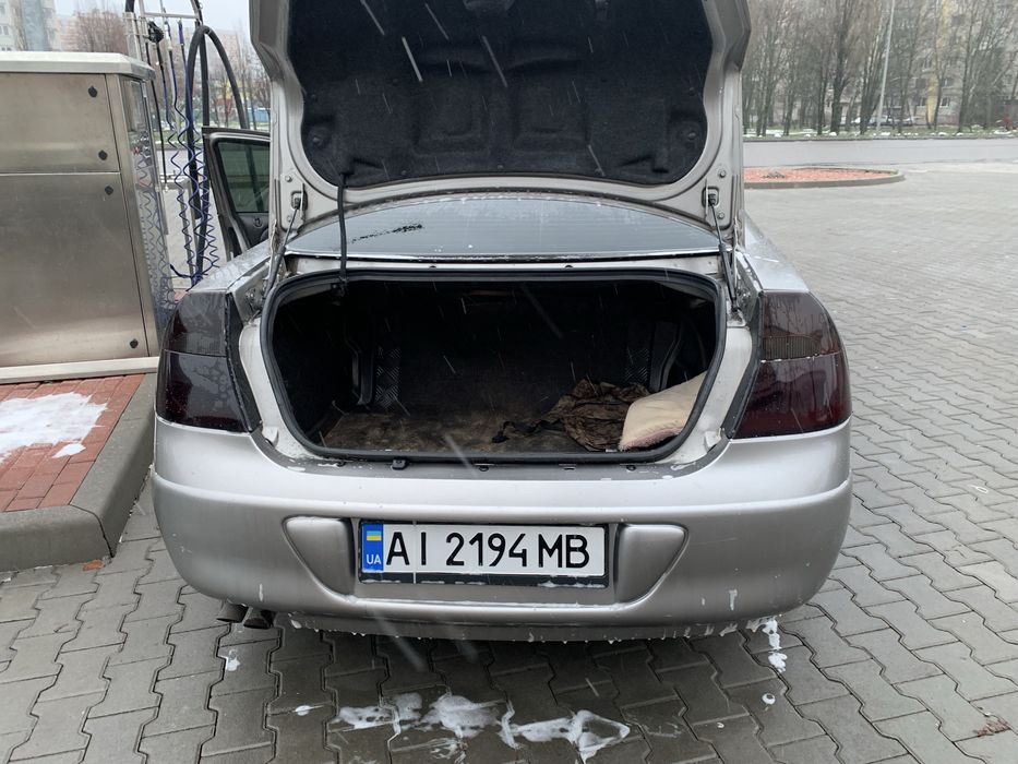 Крайслер 300м продам