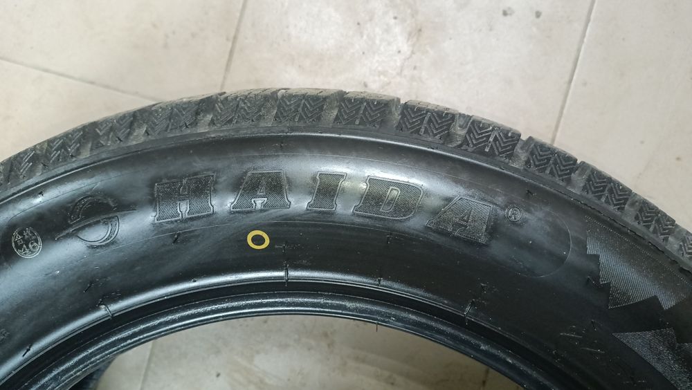 Продам шини зима  225/60 R17