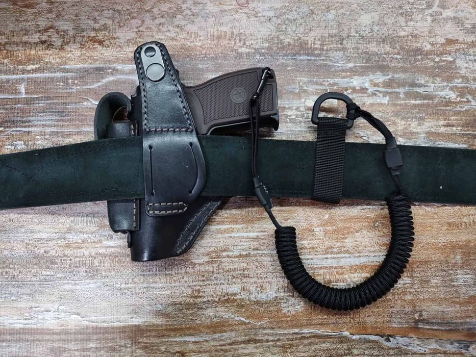 Комплект кобура ПМ та шнур тренчик кожа/шкіра чорна
