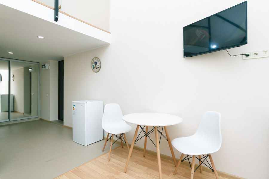 Погодинно люкс на Берестейській