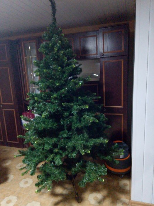 Choinka sztuczna 220 cm