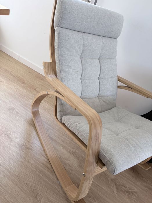 Cadeira de baloiço IKEA