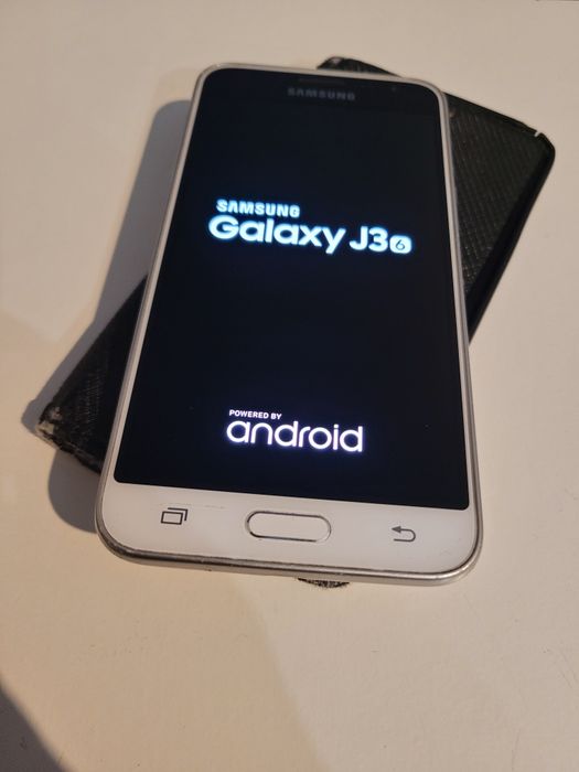 Sprzedam Samsung Galaxy J3 etui szkło